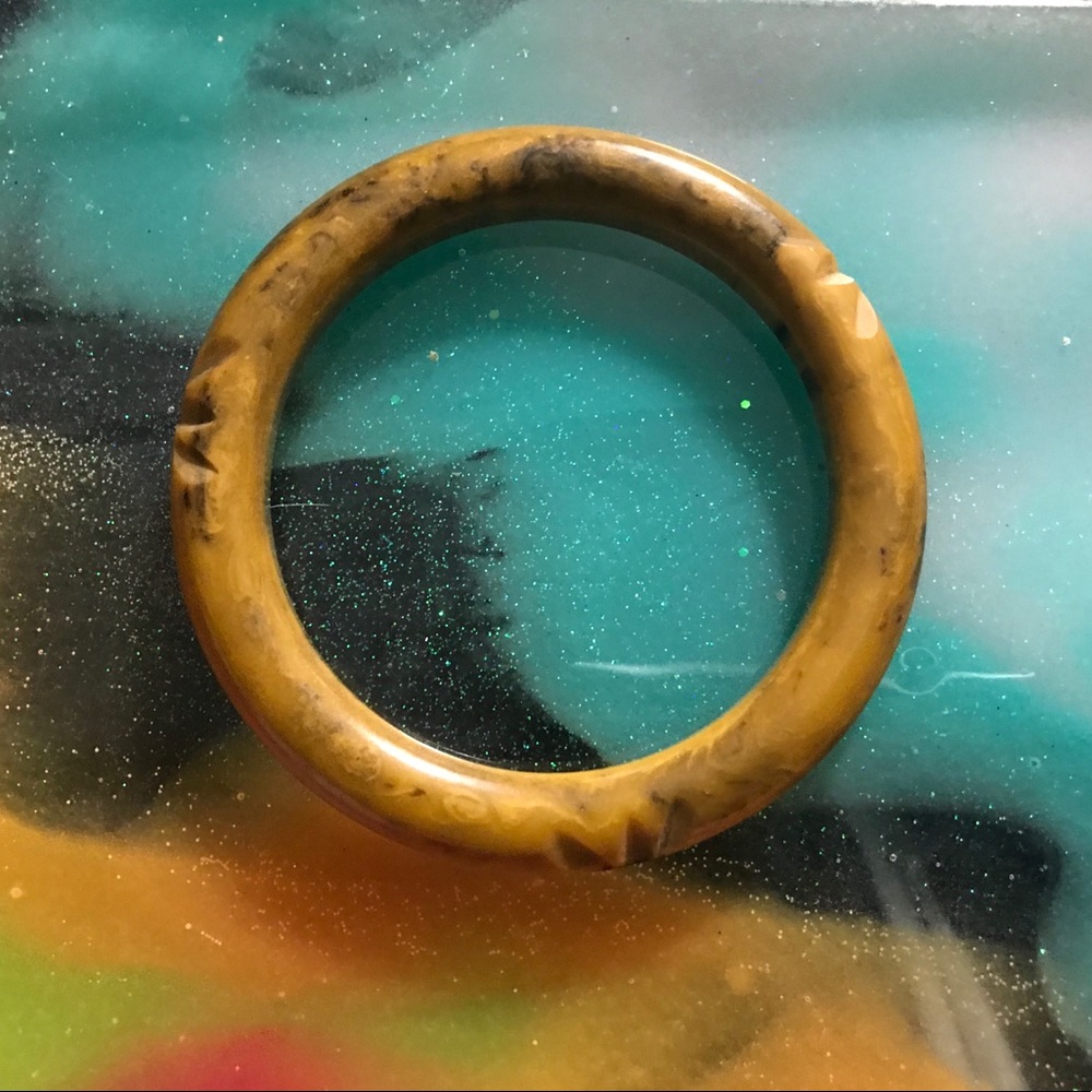 Vintage 1940s Mississippi Mud Bakelite bangle bracelet